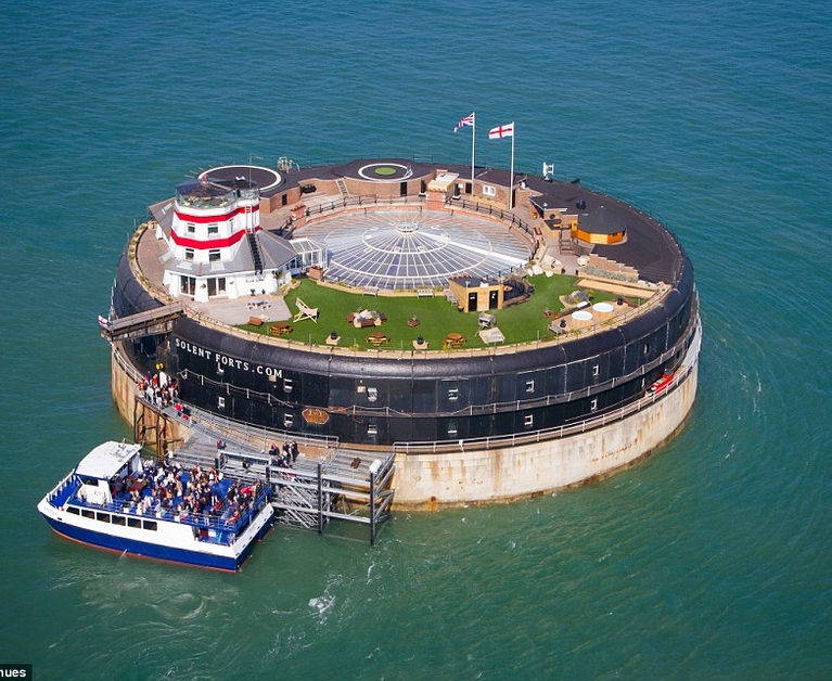 A Victorian fort in the middle of the sea