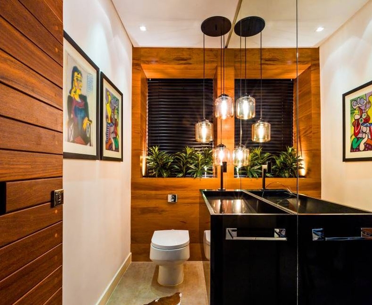 Simple ways to beautify a tiny bathroom