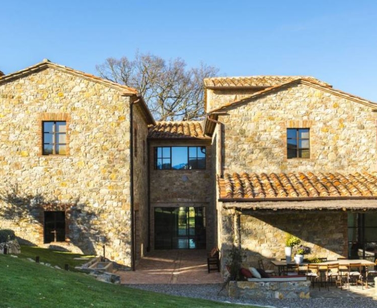 A gorgeous family home in Tuscany