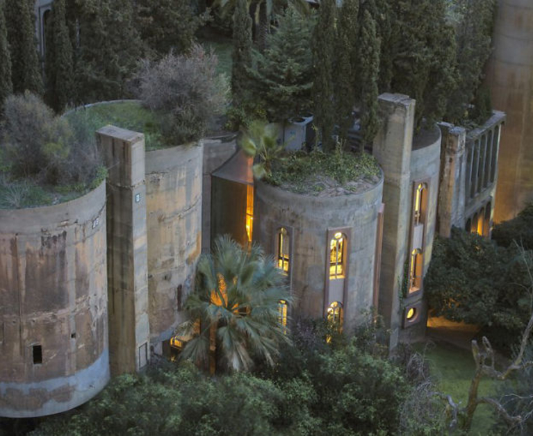 Disused Cement Factory transforms into a house