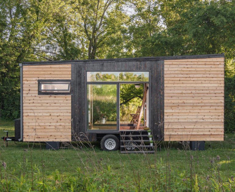 240 luxurious square feet