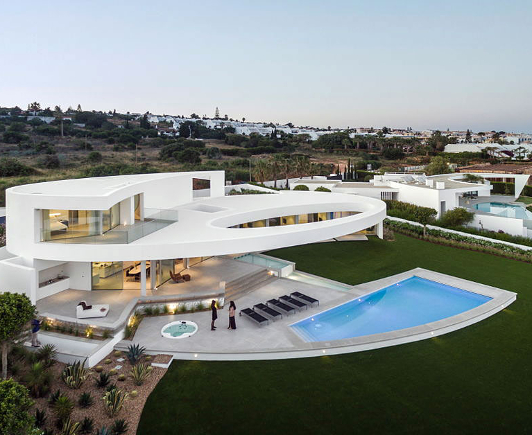 Elliptic House
