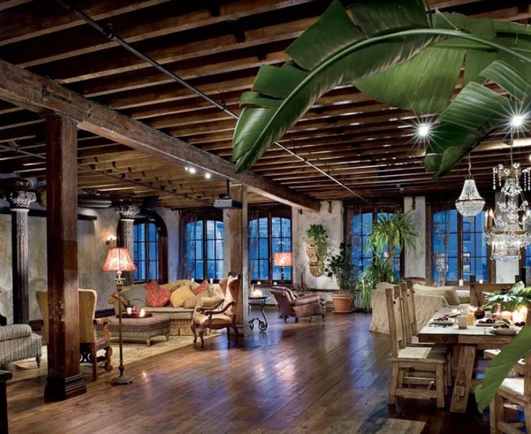 Gerard Butler’s rustic Chelsea loft