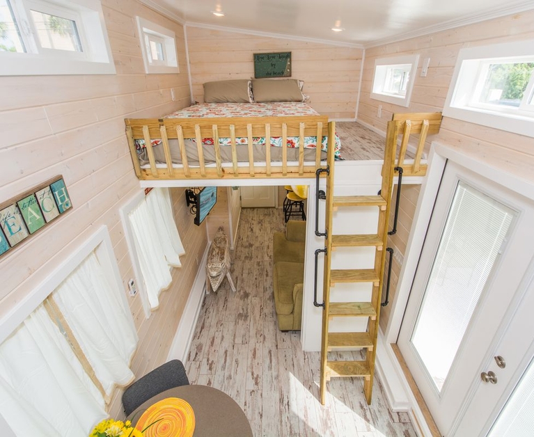 Tiny house near the beach