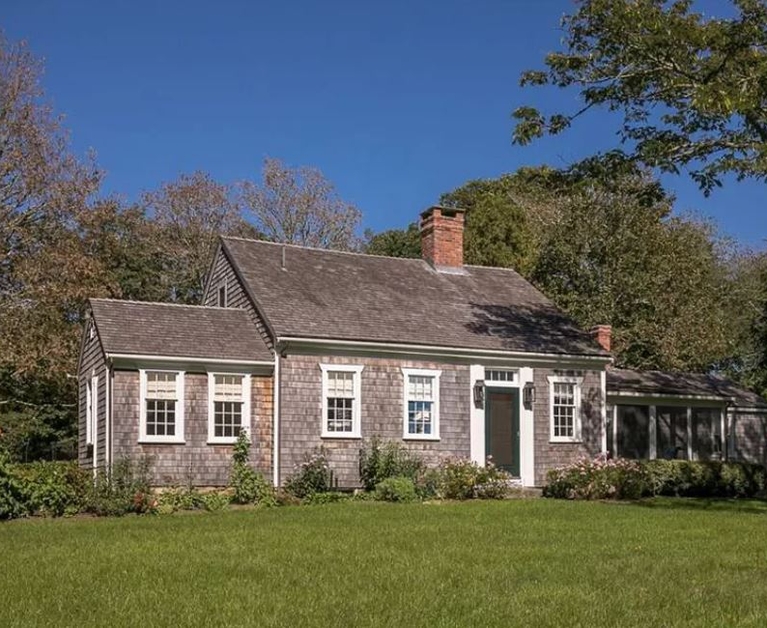 A 1756 Martha’s Vineyard farmhouse!