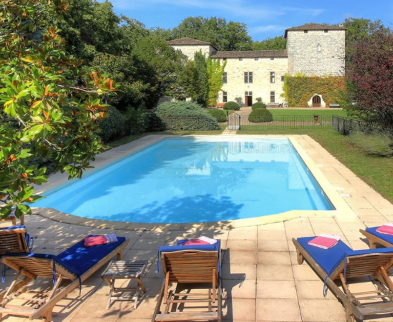 Luxury French Châteaux