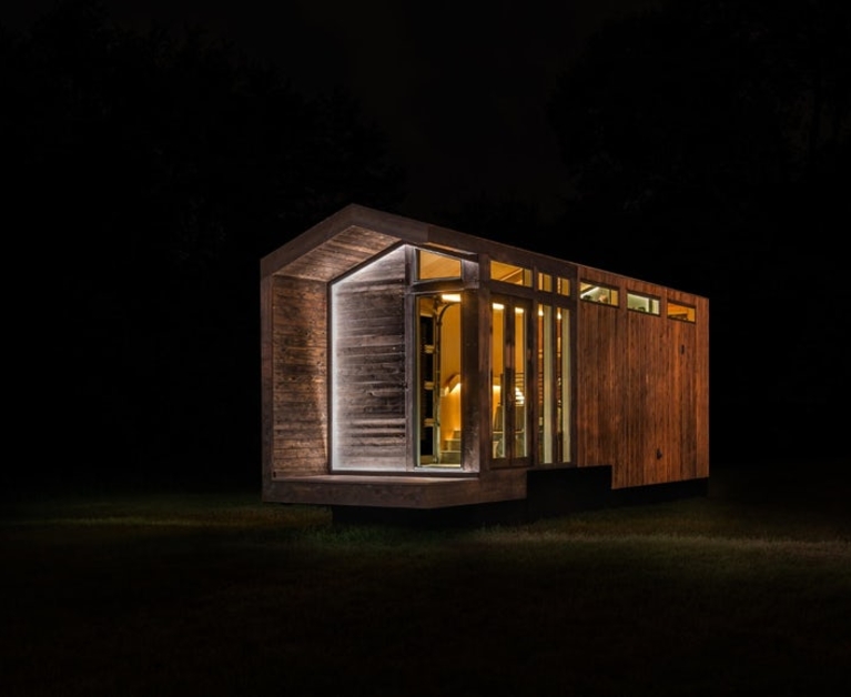 A tiny take on a contemporary farmhouse