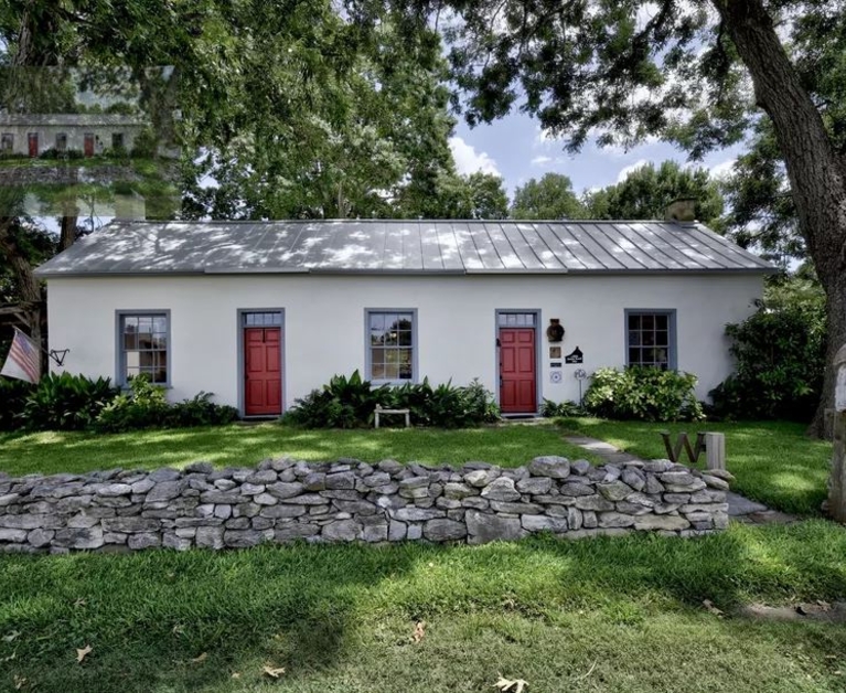 1846 Farmhouse in Texas