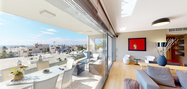 Αlimos - New luxurious apartment with sea view

