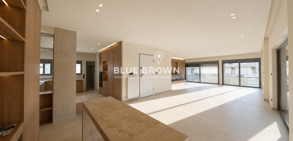 Luxury penthouse in the heart of Glyfada
