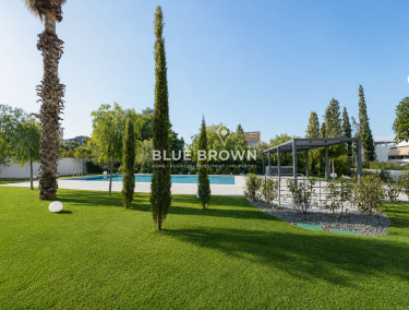 NEWLY BUILT MAISONETTE IN A LUXURIOUS GATED COMMUNITY IN VOULA