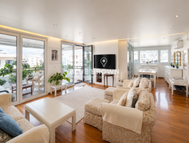 PENTHOUSE 124 SQ.M WITH SEA AND MOUNTAIN VIEW IN ATHENS RIVIERA, GLYFADA CENTER